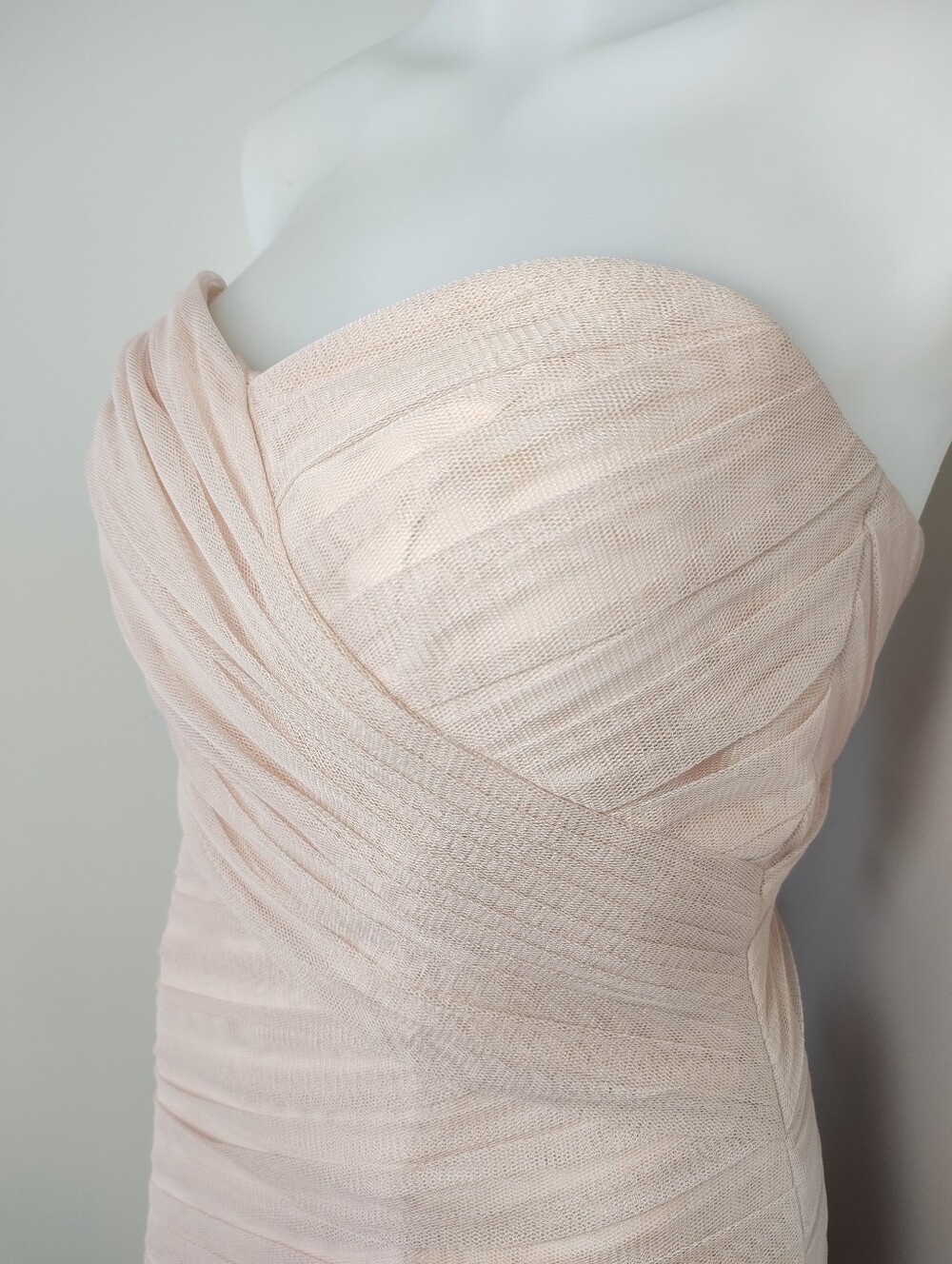 Vintage Vera Wang White Strapless Blush Pink Tulle Evening Gown - Picture 6 of 16